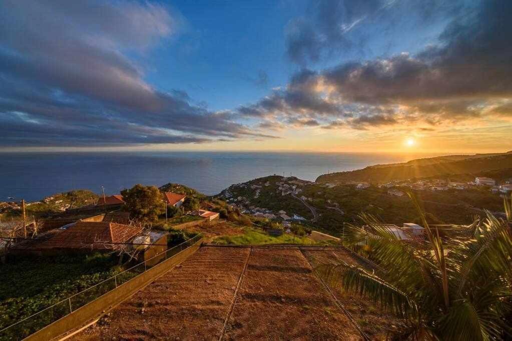 Lombo Cesteiro Guesthouse Tabua  Экстерьер фото