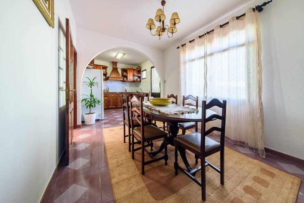 Lombo Cesteiro Guesthouse Tabua  Экстерьер фото
