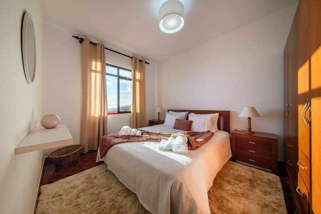 Lombo Cesteiro Guesthouse Tabua  Экстерьер фото