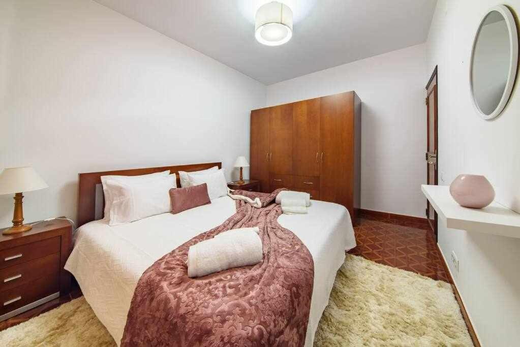 Lombo Cesteiro Guesthouse Tabua  Экстерьер фото